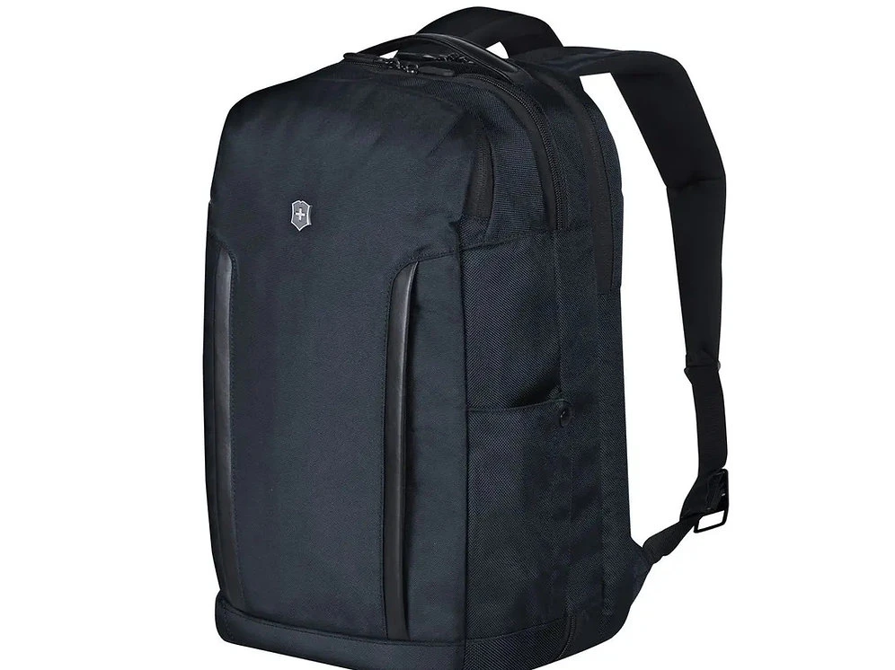 Victorinox Altmont Professional Deluxe Travel Laptop Backpack - Image 9