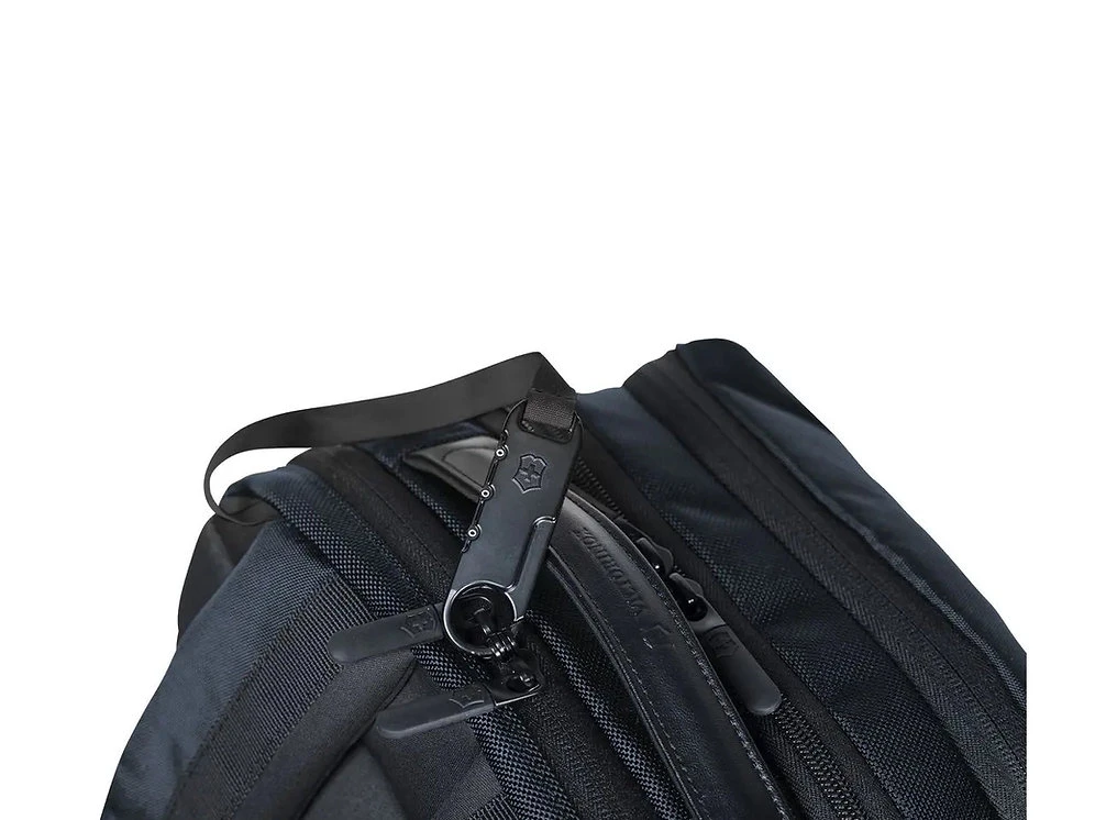 Victorinox Altmont Professional Deluxe Travel Laptop Backpack - Image 13