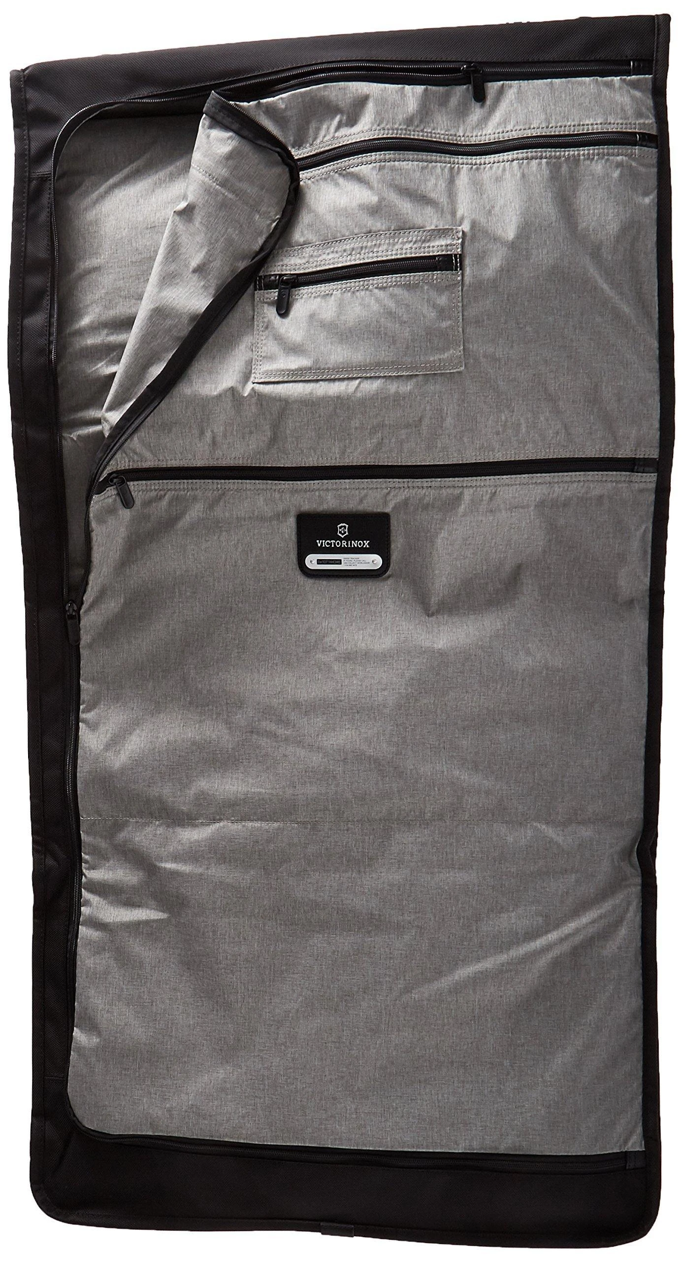 Victorinox Lexicon 2.0 Wardrobe Tri-Fold Garment Bag With Should Strap - Image 6